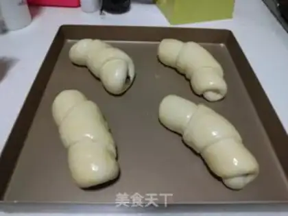 Make Cranberry cheese rolls step 20