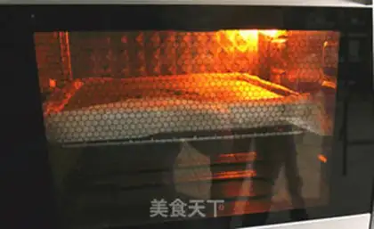 Make A spinach cake roll step 5