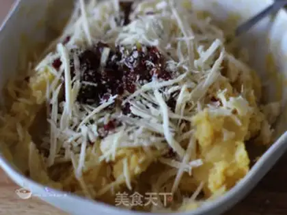 Make Cranberry cheese and potatoes step 4
