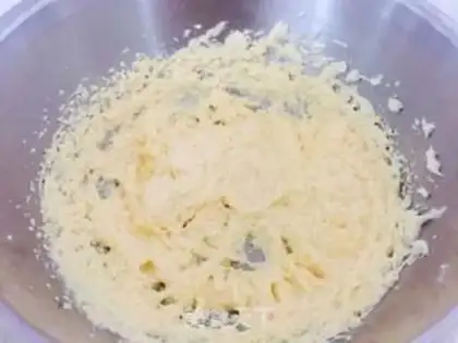 Make Caramel taffy cupcakes step 8