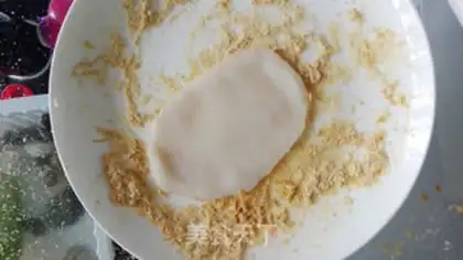 Make A simple donkey rolls step 7