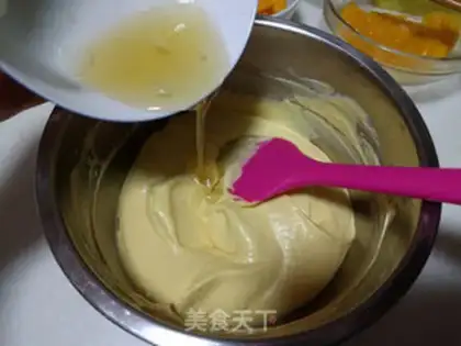 Make Mango heart mousse cake step 25