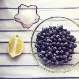 Make Blueberry sauce step 0