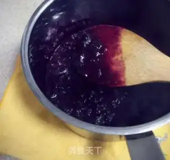 Make Blueberry sauce step 3