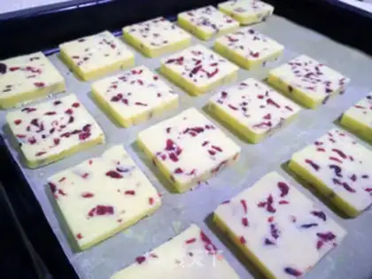 Make Cranberry cookies step 11