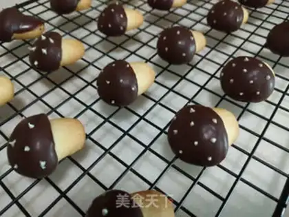 Make Mushroom cookies step 17