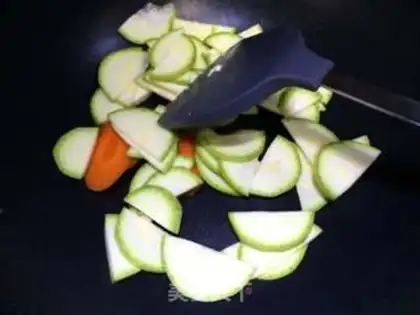 Make Cracker eggs step 4