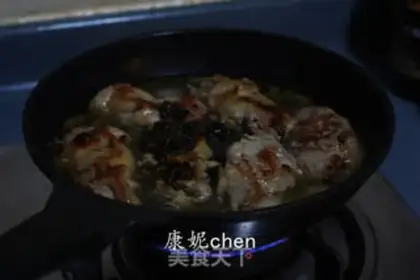 Make Black pepper burns chicken legs step 7