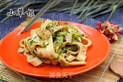 Make cucumber dry tofu step 10