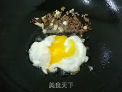 Make Homemade beef fried rice step 2