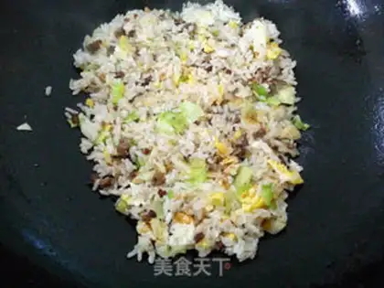 Make Homemade beef fried rice step 5