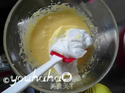 Make Strawberry box cake step 6