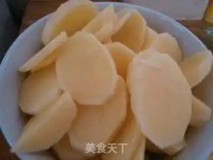 Make Fried soy-sand potato pie step 1