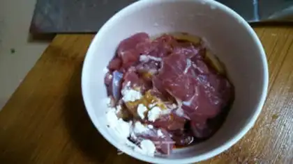Make Scrawny soup step 1