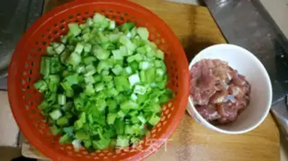 Make Scrawny soup step 2