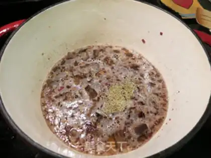 Make Beer and potato beef step 3