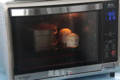 Make Bear bread step 7