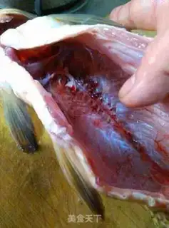Make Garlic beans, steamed carp step 2