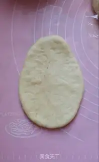 Make Butterflies and coconut bread step 7
