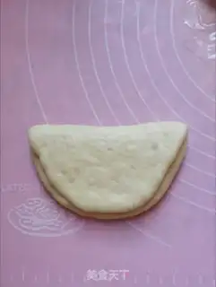 Make Butterflies and coconut bread step 8
