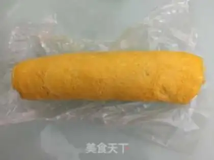 Make Eggskin rice rolls step 10