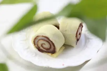 Make Donkey rolls step 7