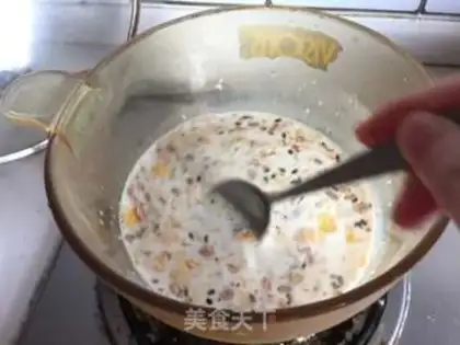 Make oatmeal apple paste step 3