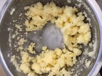 Make Chocolate coconut cupcakes step 0