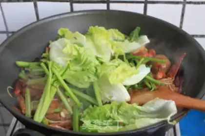 Make Spicy pot step 9