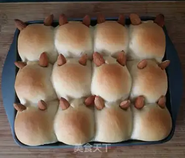 Make Meows squeeze bread step 12
