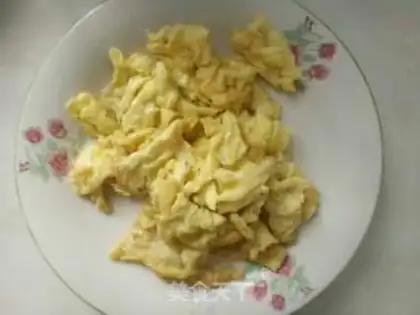 Make Tomato fried eggs step 3