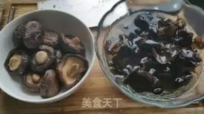 Make Mushroom mucks step 0