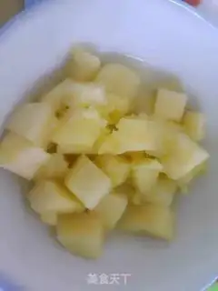 Make Pineapple rice step 0
