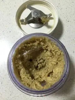 Make Pine walnut cake step 3