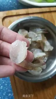 Make Mango shrimp step 2