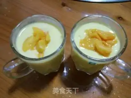 Make Mango milkshake step 1