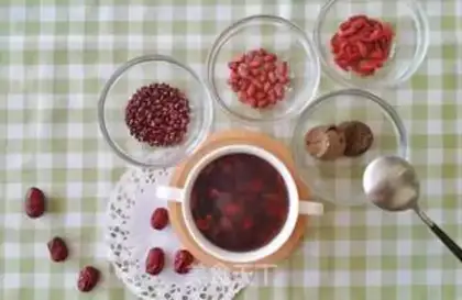 Make Five red soups step 4
