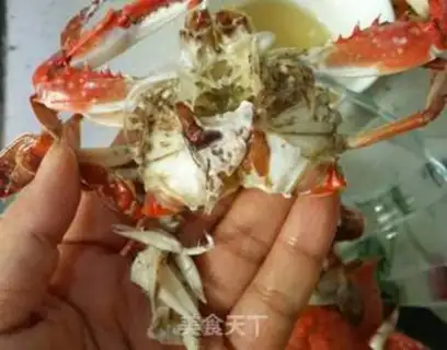 Make Thai coconut curry crab step 2