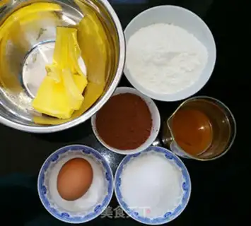 Make Chocolate pie step 0