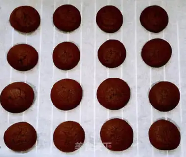 Make Chocolate pie step 7