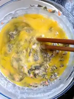 Make A purple eggcake step 2