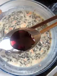 Make A purple eggcake step 4
