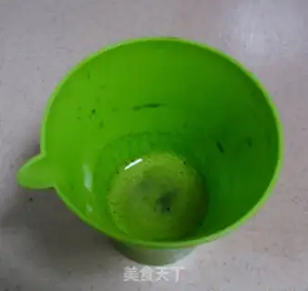 Make Swiss spinach step 1
