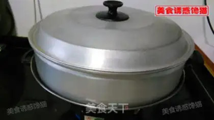 Make Sausage-colored rice step 4