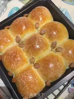 Make Forest animals squeeze bread step 10