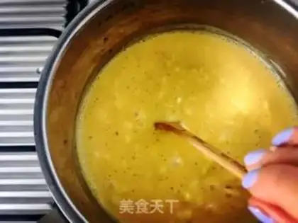 Make Skully eggs step 1
