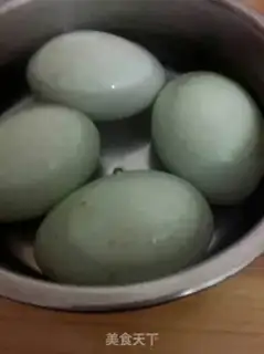 Make Pickled duck eggs step 2