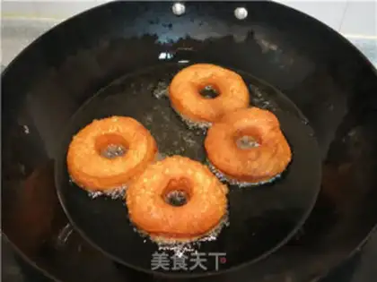 Make Chocolate-colored donuts step 13