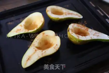 Make Pear and yogurt step 3