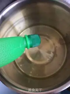 Make Chocolate yogurt cake step 0